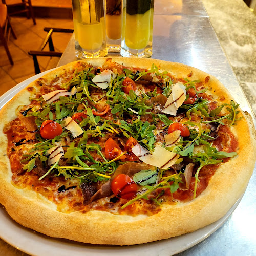 Opinii despre Pizzerija Pomodoro în Maribor - Gastronomija in gostinstvo