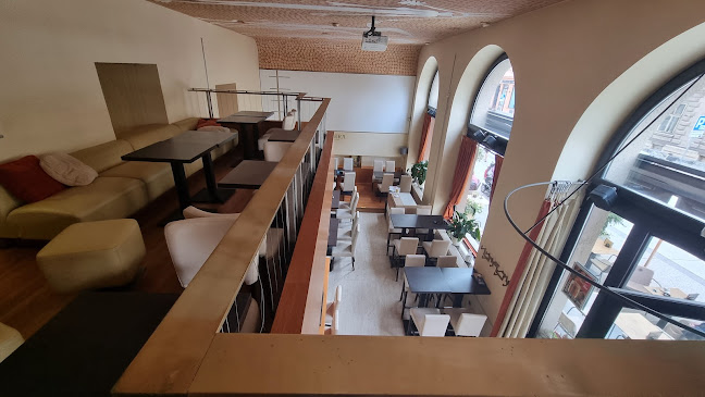 Cankarjeva cesta 12, 1000 Ljubljana