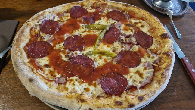 Picerija Splavar - Gastronomija in gostinstvo