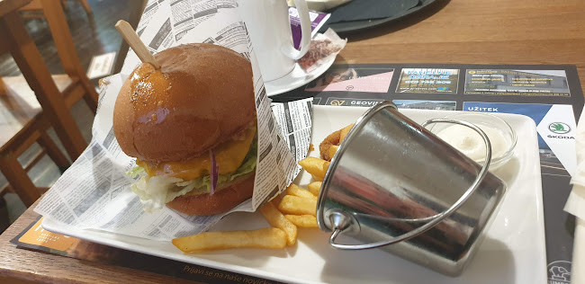 Comentarii opinii despre Gostilna Na Hofu