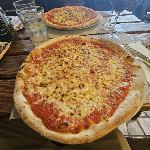 Comentarii opinii despre Pizzeria Rustika