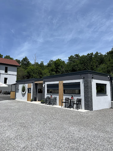 Lipa Plac Restaurant & Apartments, RV park - Postojna