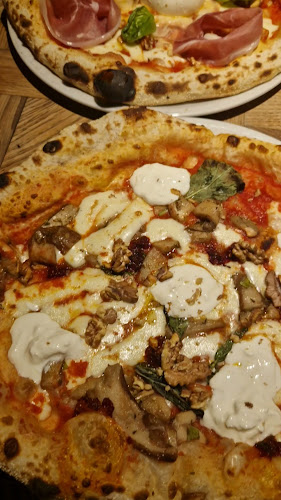 Comentarii opinii despre Poper