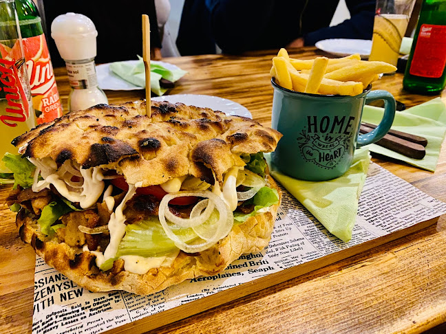 Opinii despre Cimešter-Okusi Goričkega în Grad - Gastronomija in gostinstvo