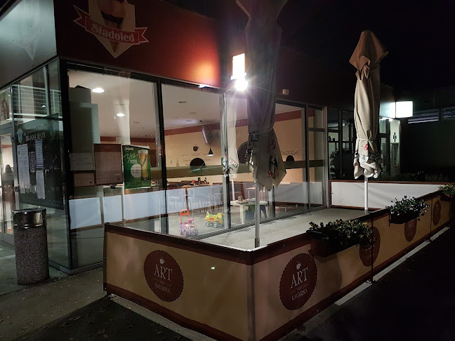 Fidebo Art Kavarna - Gastronomija in gostinstvo