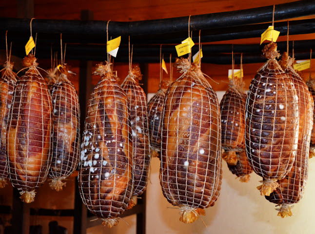 Opinii despre Mesarstvo Kern în Golnik - Gastronomija in gostinstvo