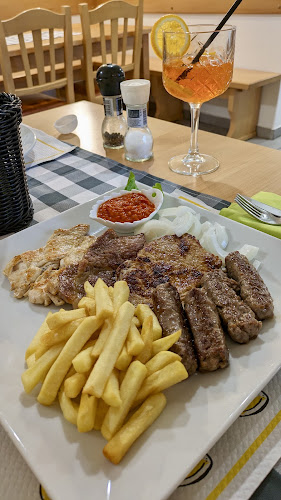 Opinii despre Gostilna pri Mostu,Gostinstvo,Valentin Tahiri s.p. în Srpenica - Gastronomija in gostinstvo