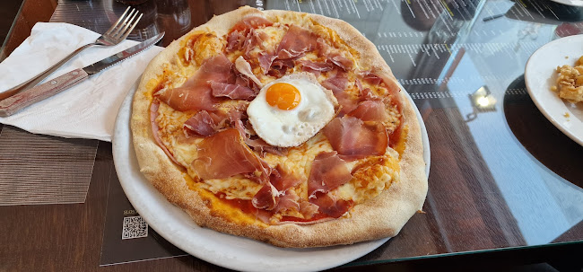 Italia gostilna in pizzeria - Gastronomija in gostinstvo