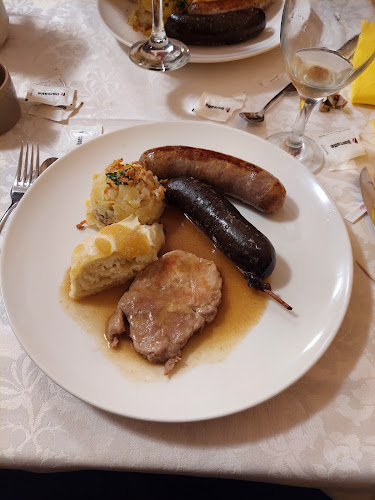 Zalog pod Sv. Trojico 1, 1233 Dob