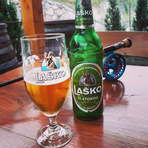 Kurn'k - Gastronomija in gostinstvo