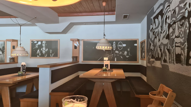 Comentarii opinii despre Picerija Nekropolis