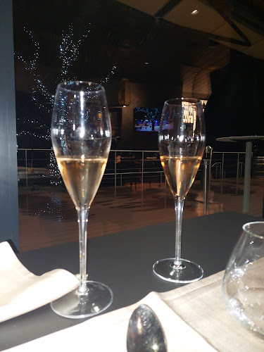 NOE Wine Bar & Restaurant - Volčja Draga