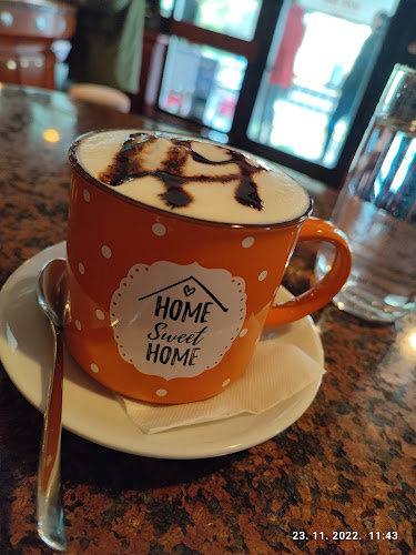 MAX bar Jesenice (Gostinstvo Nataša Rozman Mulej s.p.) - Gastronomija in gostinstvo