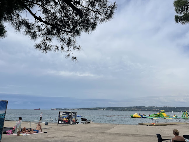 Bar Spiaggia - Gastronomija in gostinstvo