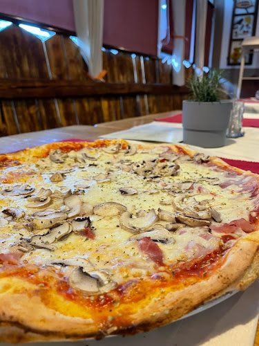 GOSTILNA IN PICERIJA KOZUC, Kristina Lesnik s.p. - Gastronomija in gostinstvo