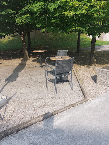 Kavarna Zen - Gastronomija in gostinstvo