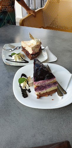 Kavarna in Slaščičarna Brglez Šempeter - Gastronomija in gostinstvo