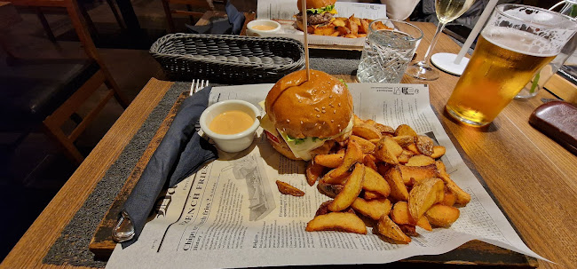 Restavracija Paninoteka - Gastronomija in gostinstvo