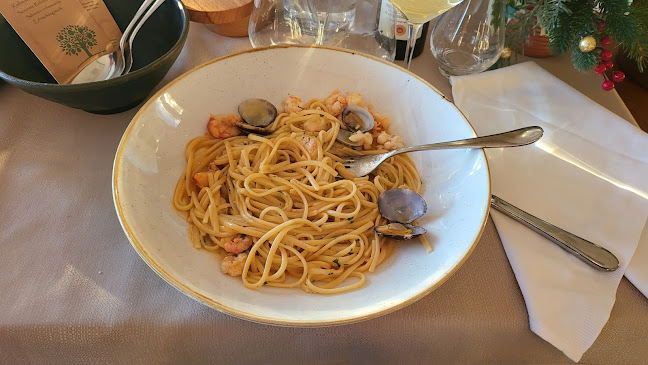 Veliki trg 11, 6310 Izola