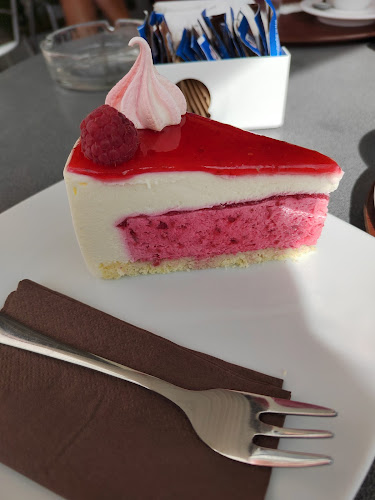 Opinii despre KAVARNA SIESTA, Petra Grah s.p. în Postojna - Gastronomija in gostinstvo