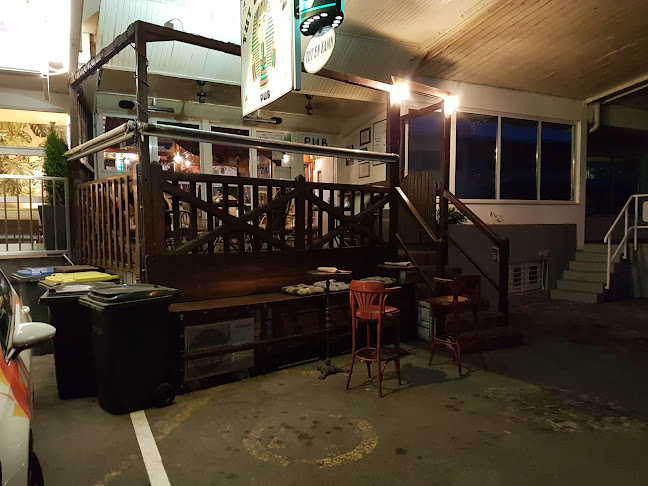 Pub Tutenkamn - Gastronomija in gostinstvo