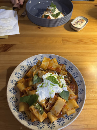 Restaurant and Pizzeria Minutka