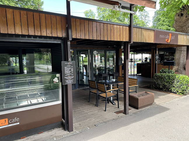 Celovška cesta 25, 1000 Ljubljana