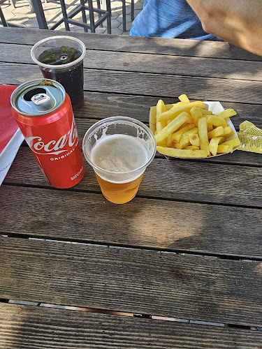 Comentarii opinii despre Hood Burger Vič