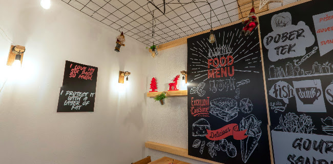 Comentarii opinii despre BOOTL’ S BURGERS & MORE