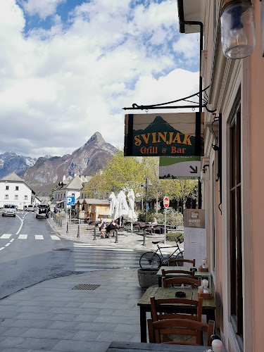 Svinjak Bar & Grill - Gastronomija in gostinstvo