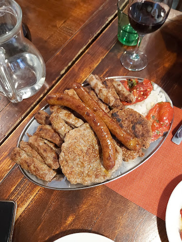 Čevabdžinica Sarajevo '84 - Koper 1 - Gastronomija in gostinstvo