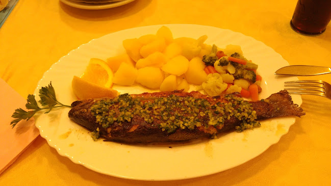 Gostilna pri Mostu,Gostinstvo,Valentin Tahiri s.p. - Gastronomija in gostinstvo