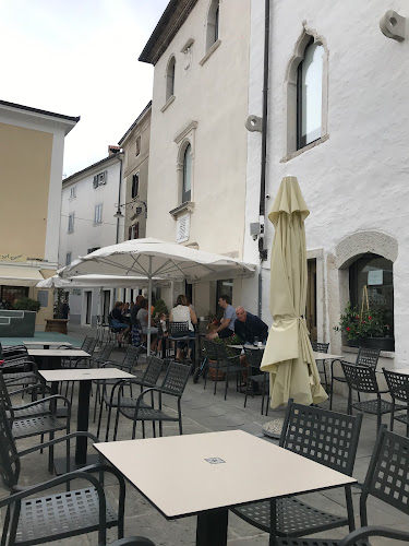 Opinii despre Manzioli wine bar doo în Izola - Gastronomija in gostinstvo