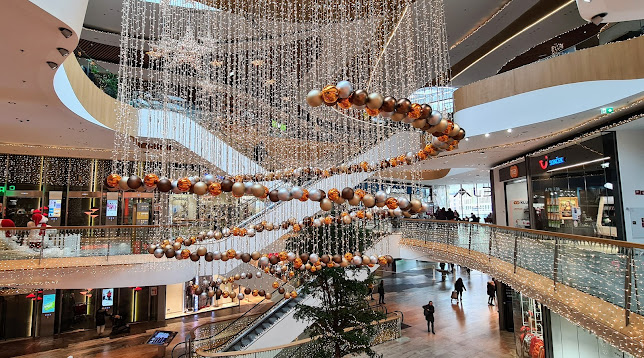 Rakuševa ulica 1, 1000 Ljubljana