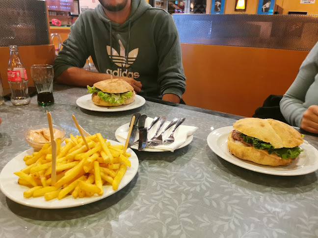 Elvis American Bar - Gastronomija in gostinstvo