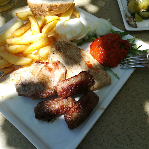 Trg republike 1, 6310 Izola