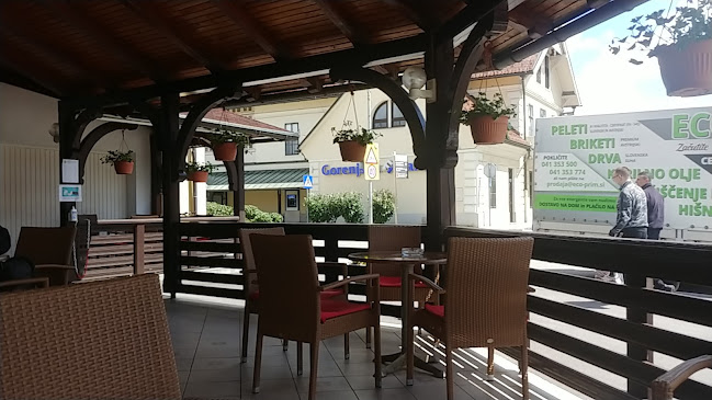 Opinii despre Bar Kern Bar Z Gostinskim Vrtom Kern Matilda S.P. în Cerklje na Gorenjskem - Gastronomija in gostinstvo