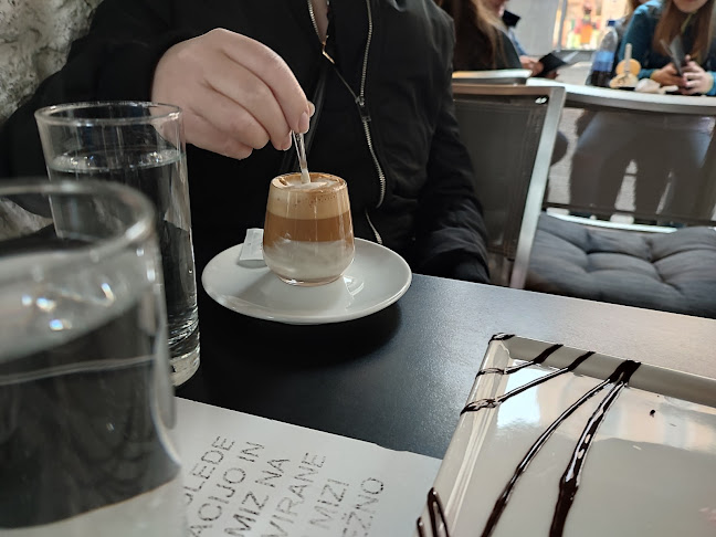 Mačkova ulica 2, 1000 Ljubljana