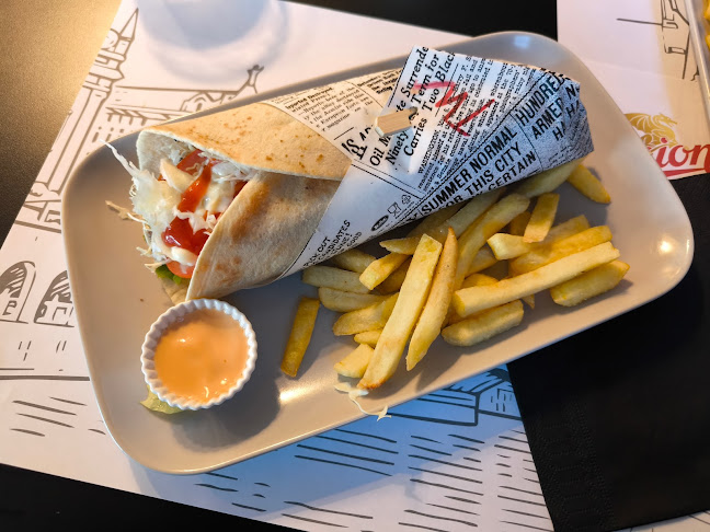 Opinii despre TWITKO Bar & Burger în Nova Gorica - Gastronomija in gostinstvo