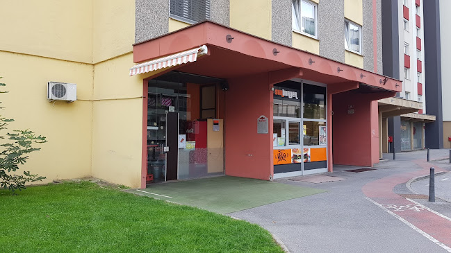 Kavarna stil - Burger okrepčevalnica Sonja Kebert s.p.