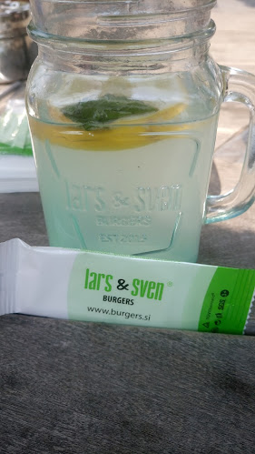 Jurčkova Cesta 225, 1000 Ljubljana