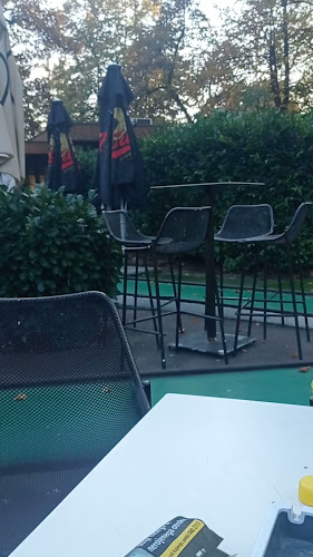 Opinii despre Mini Cafe Golf în Ljubljana - Gastronomija in gostinstvo