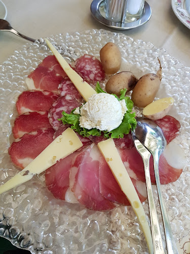 Gostišče Martinov hram d. o. o. - Guest house - restaurant - Bovec