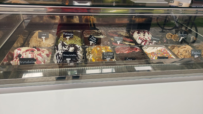 Comentarii opinii despre Vogal Bar