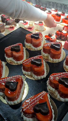 Opinii despre Slaščičarna Ajdovščina în Ajdovščina - Gastronomija in gostinstvo