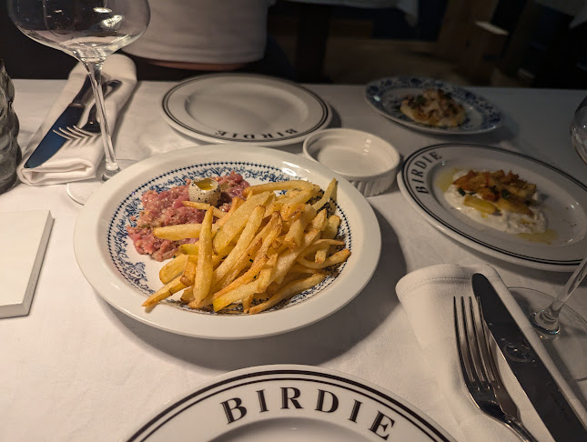 Opinii despre Birdie Restaurant în Ljubljana - Gastronomija in gostinstvo