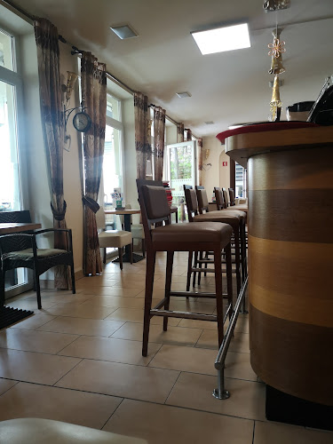 Gledališka ulica 2, 3000 Celje