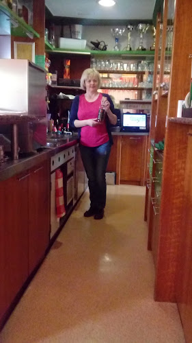 Gostilna in picerija Pri Kumru - Gastronomija in gostinstvo