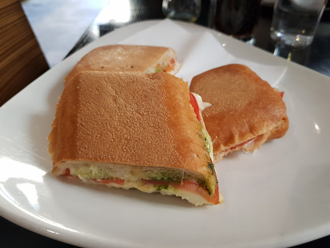 Comentarii opinii despre Kavarna Zvezda