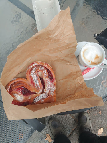 Pekarna in slaščičarna center - Komen